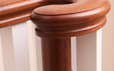 طراحی استارت پله هندریل و نرده چوبی در نقطه شروع و پایان