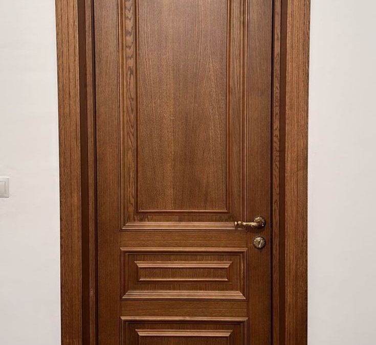 درب کلاسیک چوبی