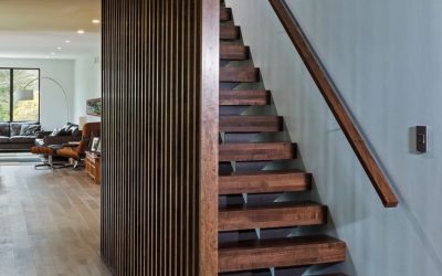 پله های چوبی ویلایی: راهنمای انتخاب و نگهداری