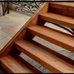 پله چوب راش ، سازنده پله های زیبا از انواع چوب ، ساخت کف پله چوب راش