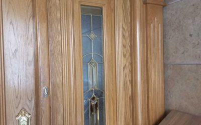 سازنده درب ورودی ساختمان تمام چوبی بلوط + عکس