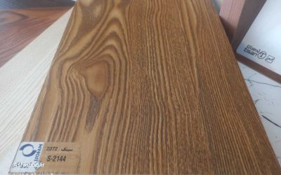 اجرای پله با MDF سینکرونایز موج‌دار؛ راهکاری اقتصادی و شیک برای کف پله