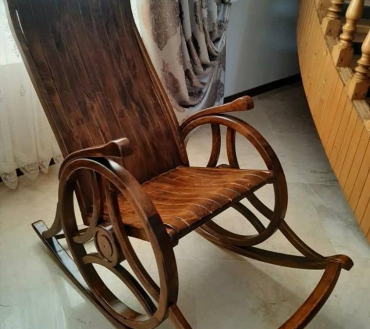 مبل و صندلی راک | طراحی، ساخت، رنگ‌کاری و رویه‌کوبی حرفه‌ای