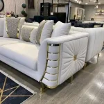 مبل با طراحی مدرن، اسکلت چوب چندلایه استاندارد و رویه مقاوم